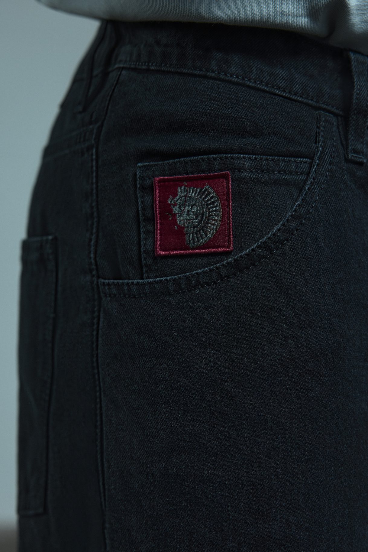 ДЖИНСЫ ANABIOS 02